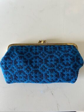Vintage 1970s Welsh
Tapestry Woven Wool Coin
Purse